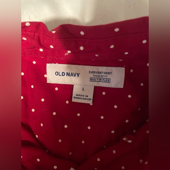 Old Navy NWT button down L - Picture 4 of 4